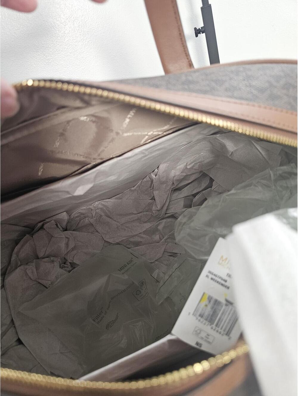 Michael Kors MK XL Weekender Bag NWT - Picture 10 of 14